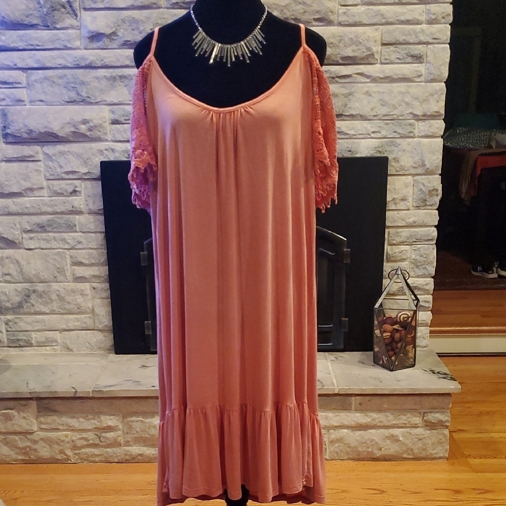 $12 SALE! Kori America Peach Cold Shoulder Dress. Size Small - Medium